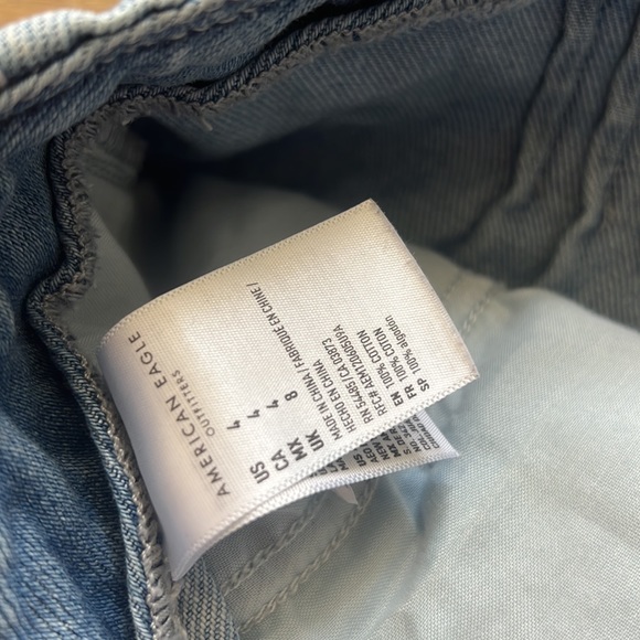 American Eagle High Rise Paperbag Mom Short | 4 - Picture 5 of 6